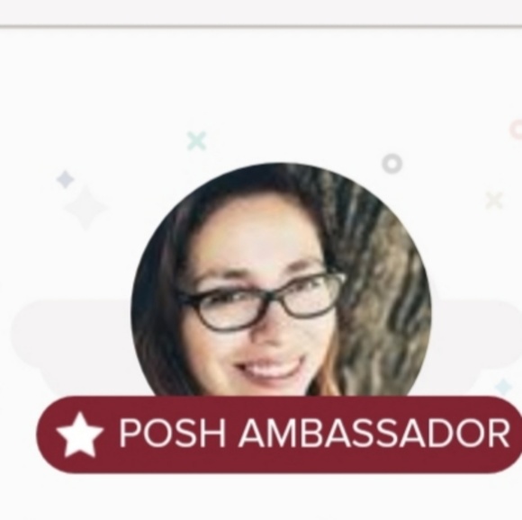 Meet your Posher, Kathy - Picture 3 of 6